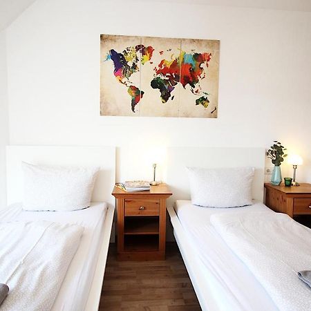 Homie Stay Zell - Apartment Mit Privatparkplatz Zell am Main Kültér fotó