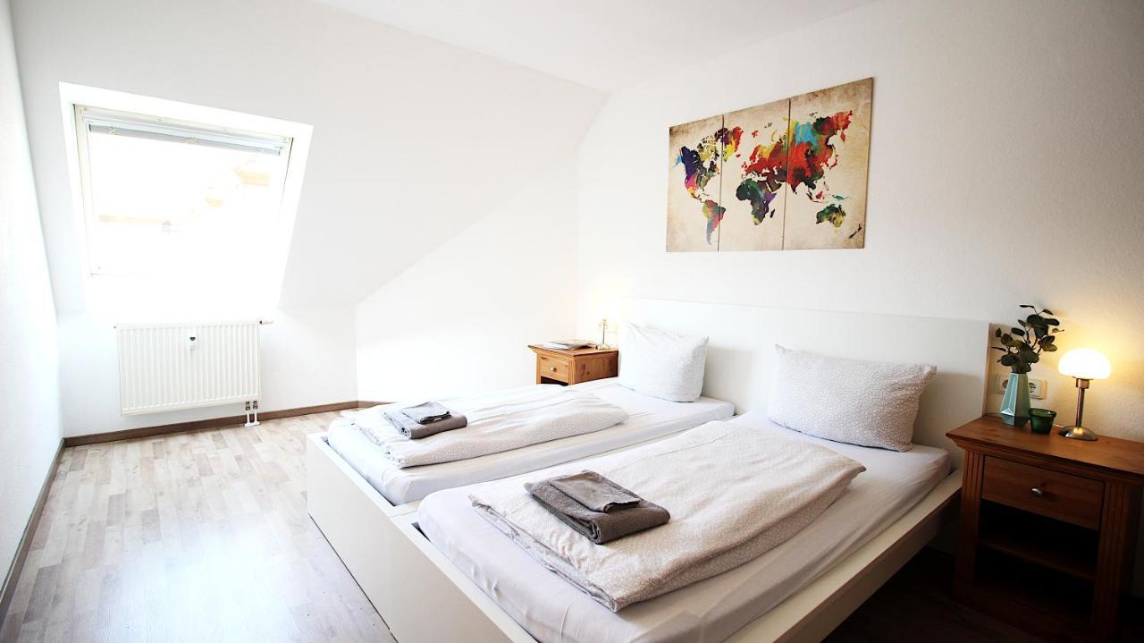 Homie Stay Zell - Apartment Mit Privatparkplatz Zell am Main Kültér fotó