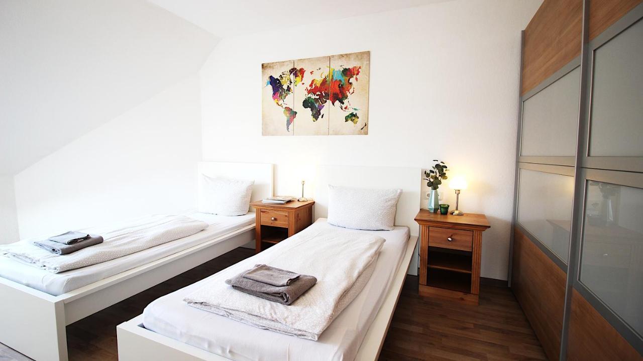Homie Stay Zell - Apartment Mit Privatparkplatz Zell am Main Kültér fotó