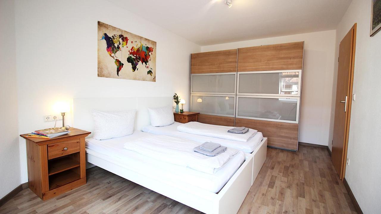 Homie Stay Zell - Apartment Mit Privatparkplatz Zell am Main Kültér fotó