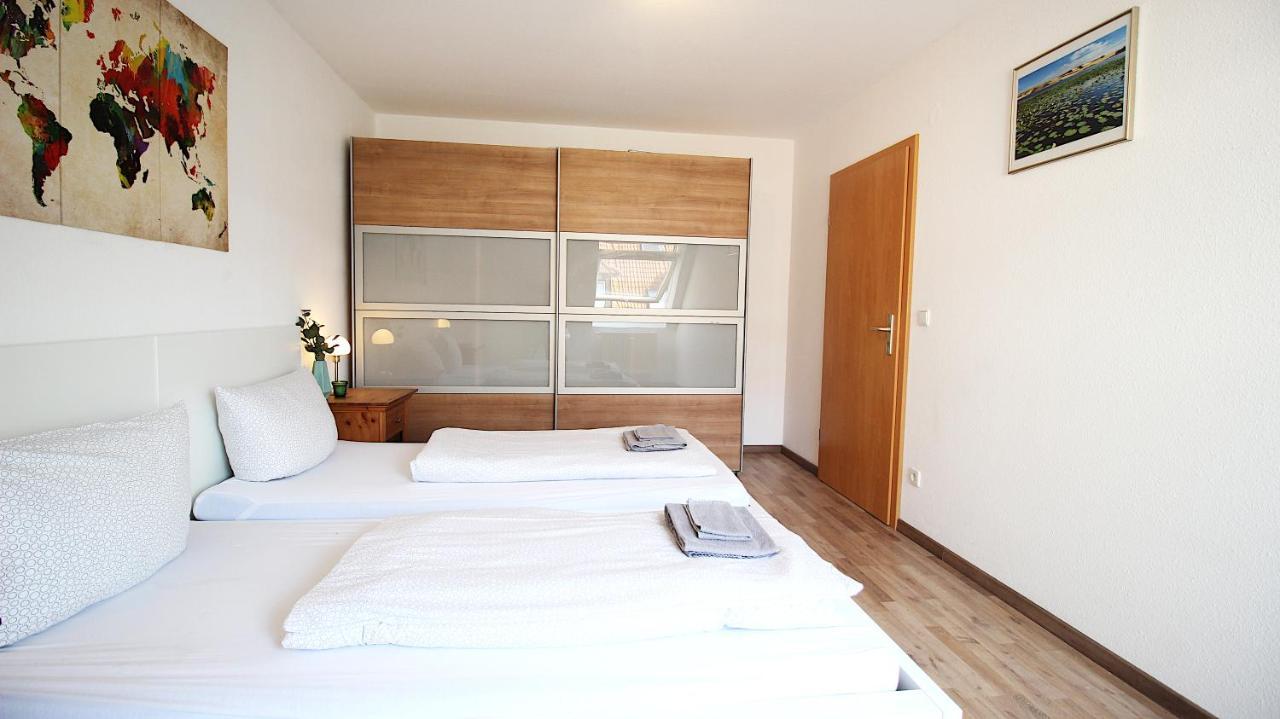 Homie Stay Zell - Apartment Mit Privatparkplatz Zell am Main Kültér fotó